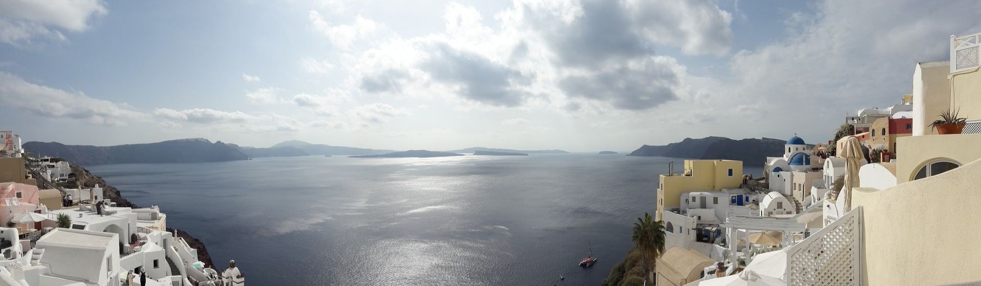 Santorini-Fira panorama